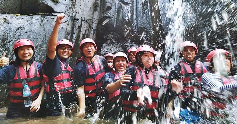 Hand Washing The Elephant + Rafting Bali Tour 6